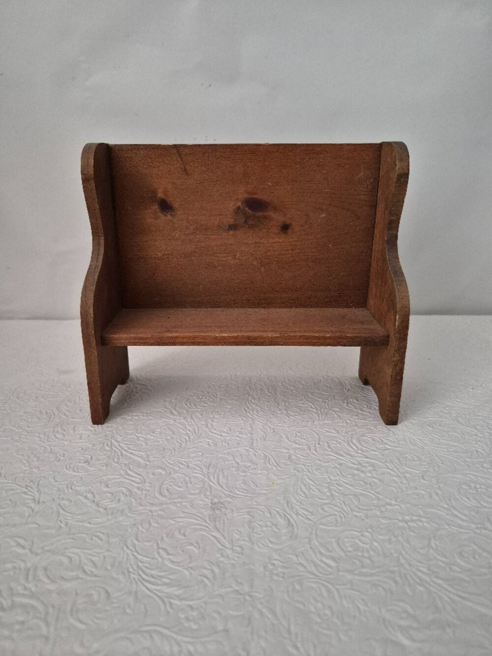 Vtg Amish Handcrafted Miniature Stained Wooden Deacons Bench Settle Pew 6.75"